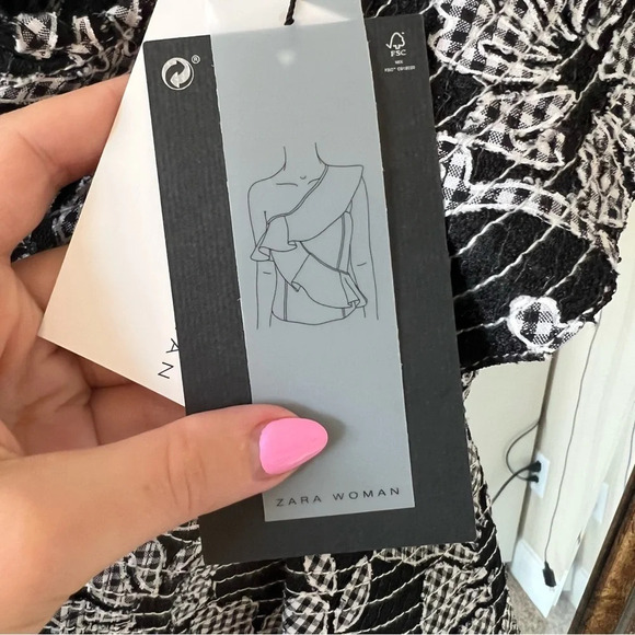 NWT Zara Floral Textured One Shoulder Ruffle Blouse - Picture 3 of 8